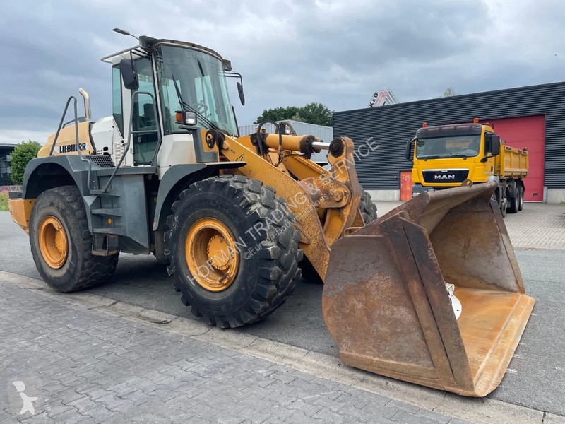 Pala Liebherr