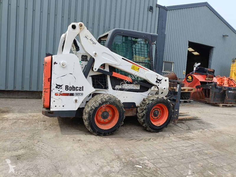 Shovel Bobcat s590 schranklader skid steer...