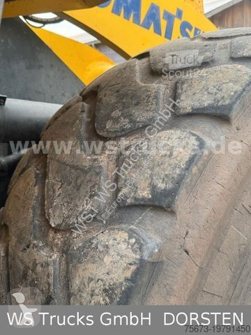 Pala Komatsu 470-6 9t Schaufel Waage LED