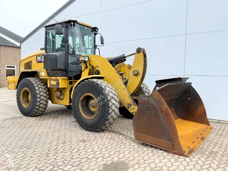 Pala Caterpillar - German German / Backup Camera