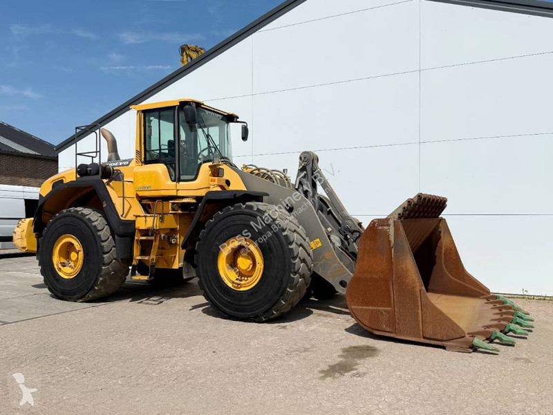 Shovel Volvo L220G - German Machine / 3rd Function