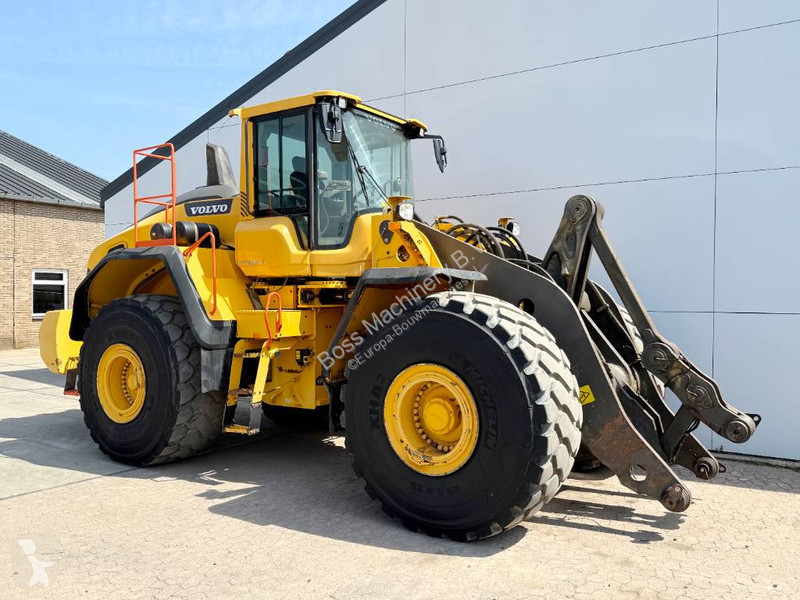Shovel Volvo L220H - German Machine / 3rd Function