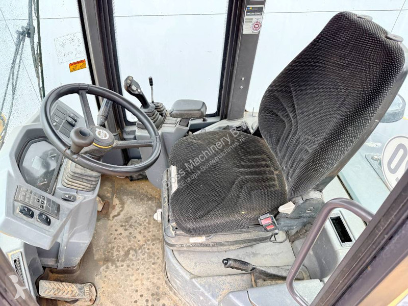 Nakladač Volvo G - German Machine / Quick Coupler
