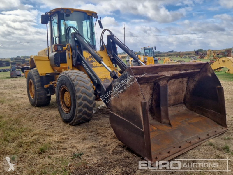 Incarcator JCB 426