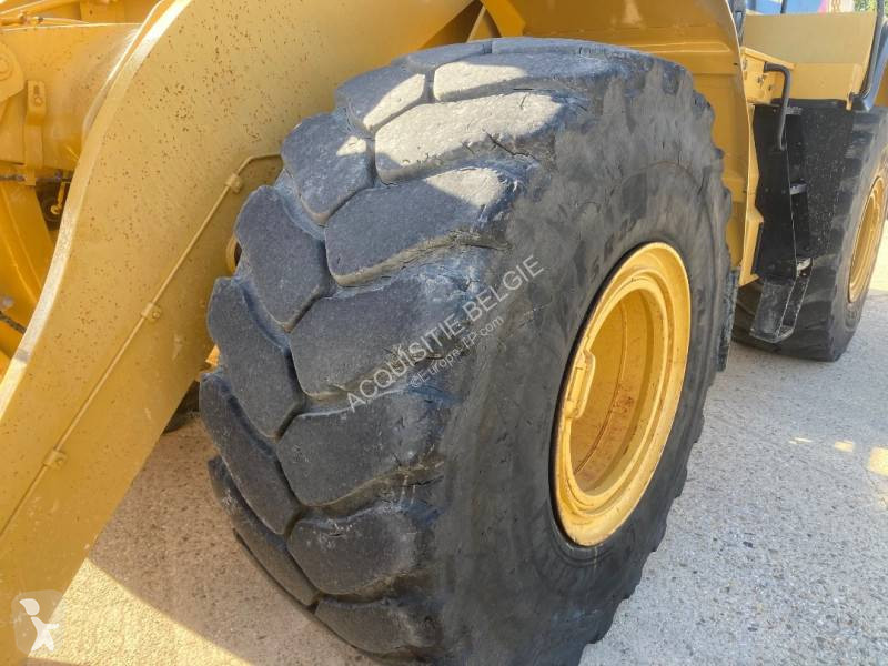 Shovel Caterpillar 966M