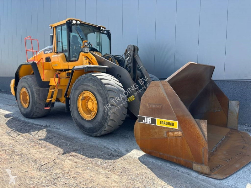 Shovel Volvo L 220 H (CDC+ Co pilot)