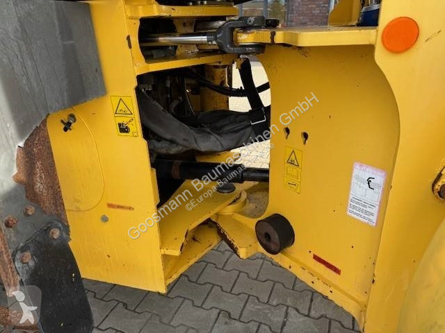Фронтальный погрузчик New Holland