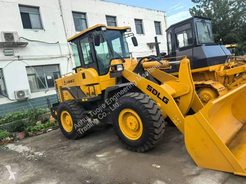 Nakladač SDLG LG936L