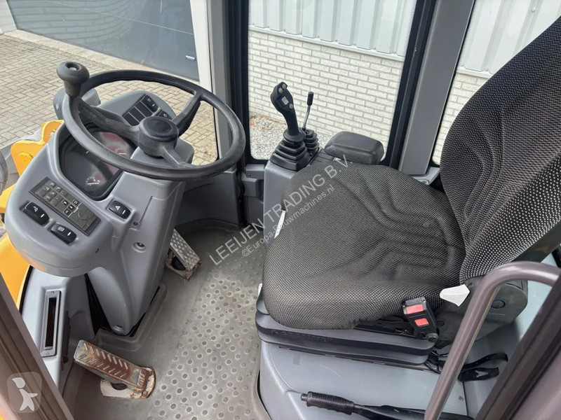 Læssemaskine Volvo G wheelloader, 2016 year