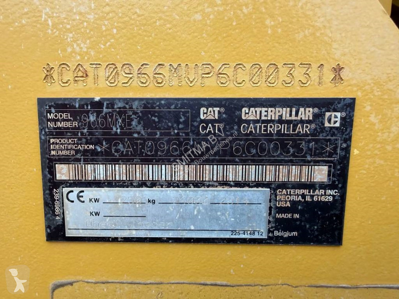 Nakladač Caterpillar 966M XE