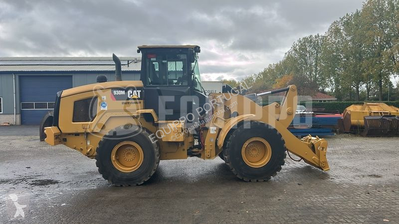 Nakladač Caterpillar 930M