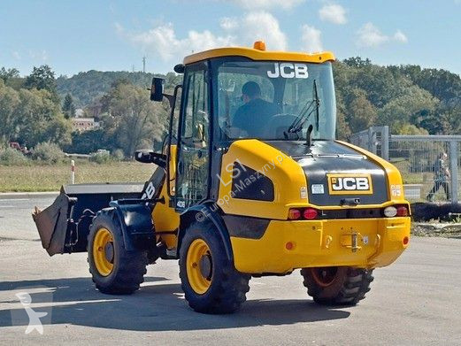 Nakladač JCB t4 * RADLADER * 4x4 * TOPZUSTAND