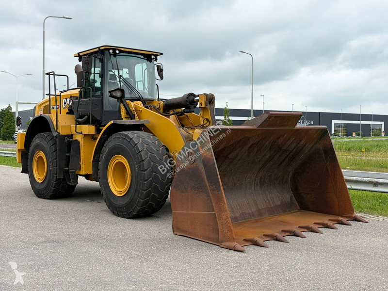 Nakladač Caterpillar 972M XE (TXX-54-D)