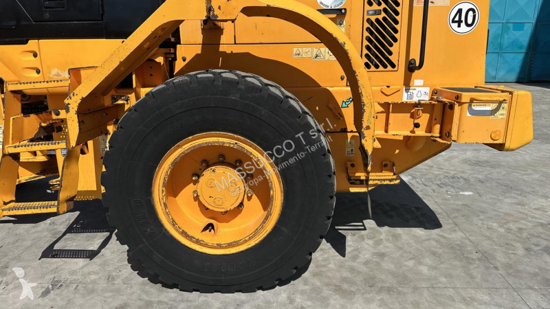 Nakladač Hyundai HL730TM-7 4x4