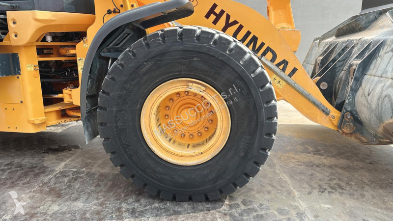 Nakladač Hyundai HL760-9A