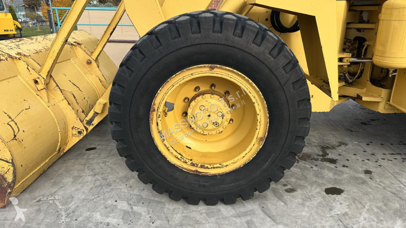 Фронтальный погрузчик Benati 12 S 4X4