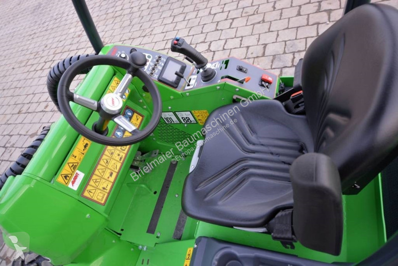 Nakladač  755i