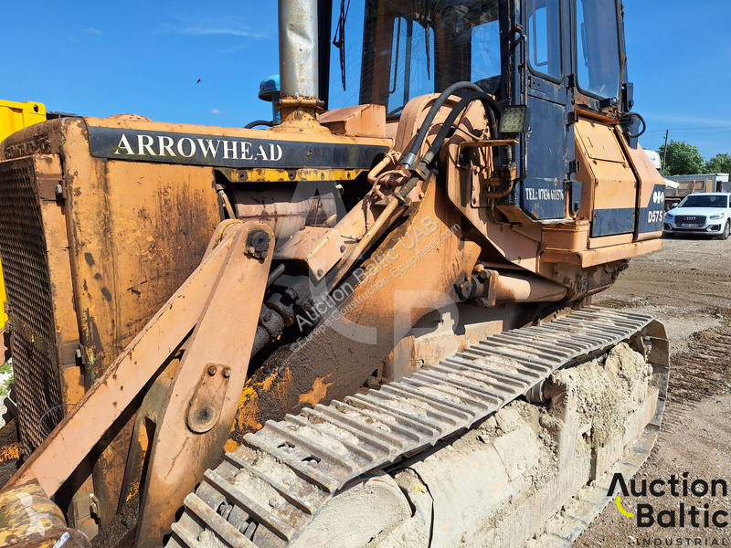 مُحمّلة Komatsu 1