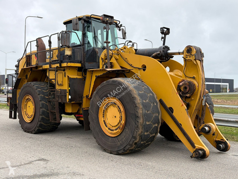 Nakladač Caterpillar 988K