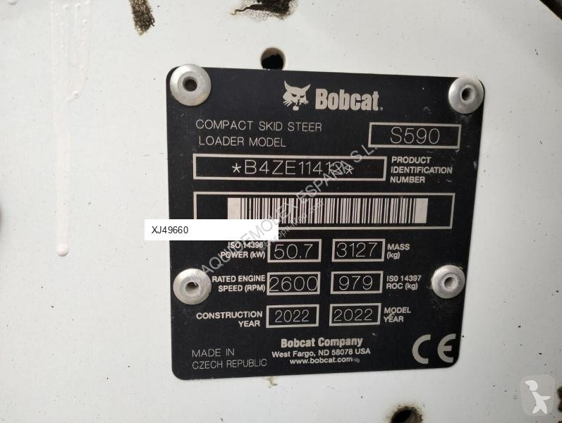 Nakladač Bobcat S590
