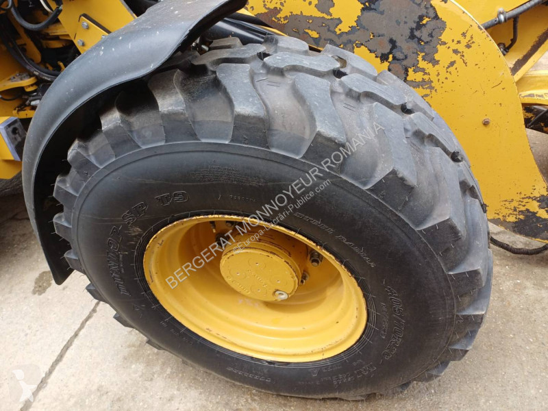 Incarcator Caterpillar 908M