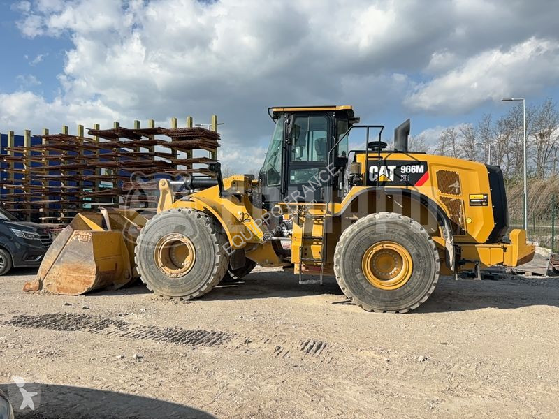 Chargeuse Caterpillar XE