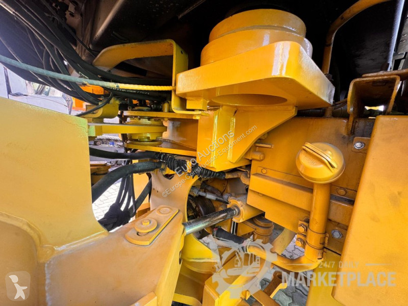 Caterpillar  loader