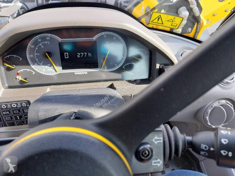 Nakladač Volvo L 60 H