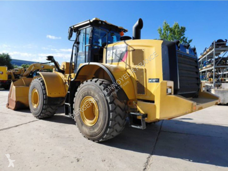 Nakladač Caterpillar 972M XE