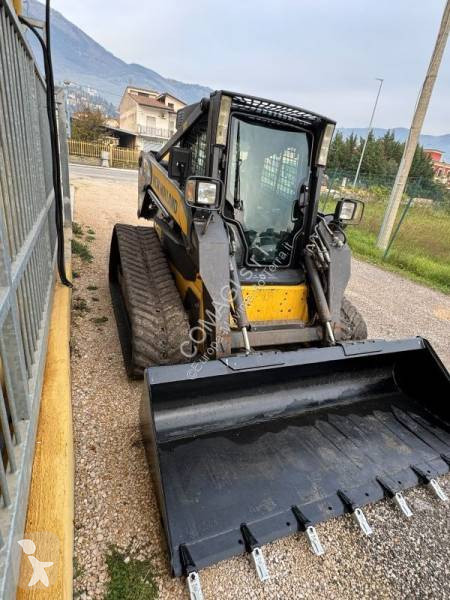 Фронтальный погрузчик New Holland C185 TURBO HF