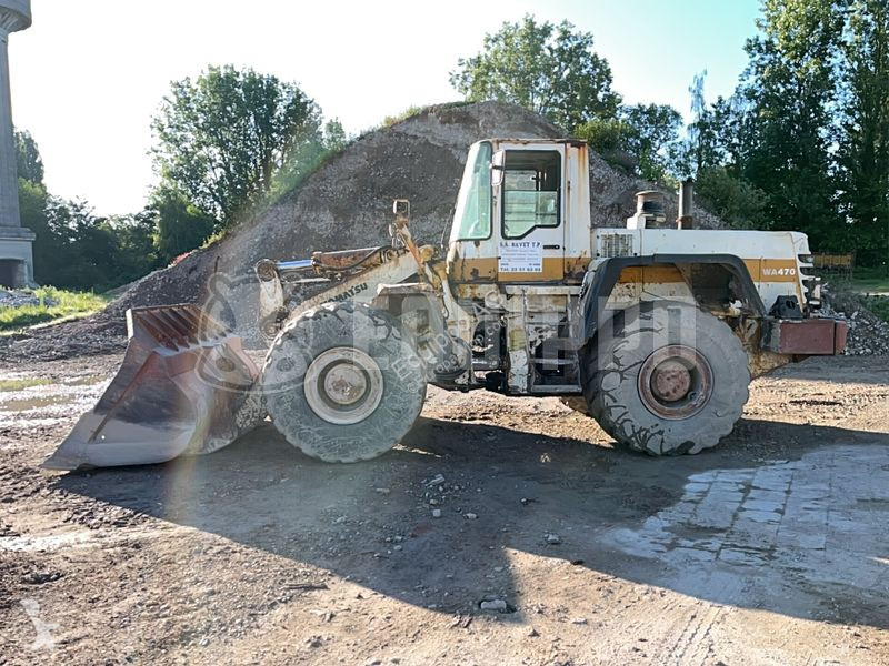 Nakladač Komatsu WA470-3H