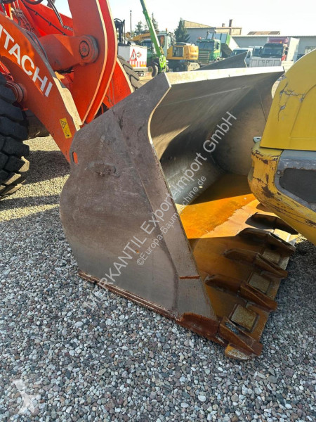مُحمّلة Hitachi