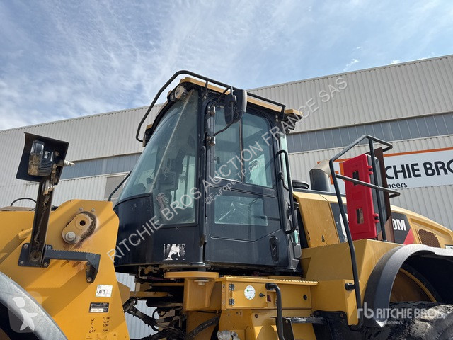 Chargeuse Caterpillar  980M