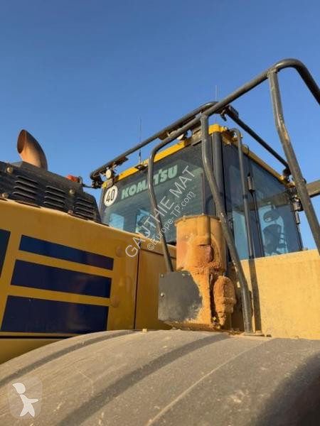 مُحمّلة Komatsu 8E0