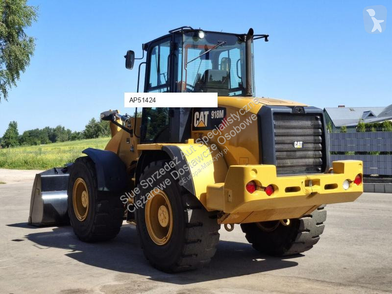 Nakladač Caterpillar 918 M