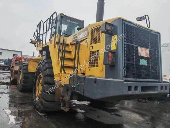Nakladač Komatsu WA600-6