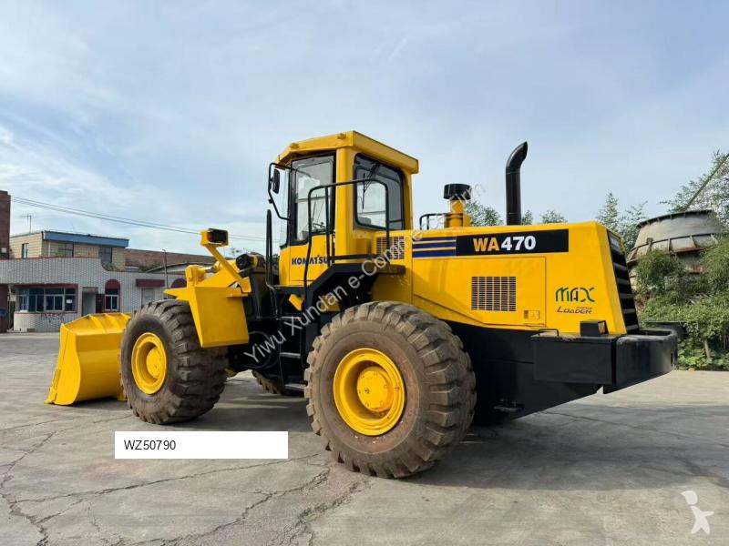 Nakladač Komatsu