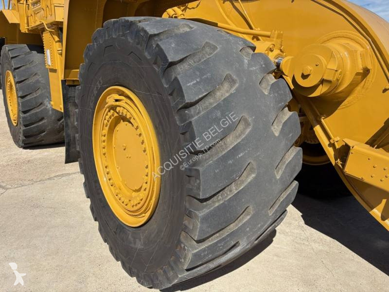 Nakladač Caterpillar 988H
