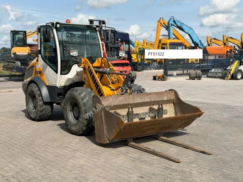 Nakladač Liebherr L506 Compact