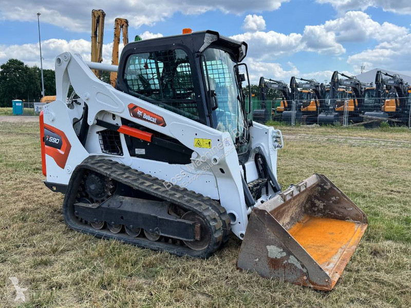 مُحمّلة Bobcat T590 - Track Loader / Closed Cab