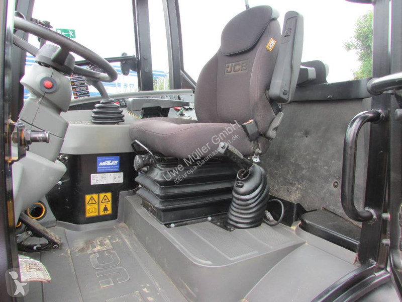 Nakladač JCB Radlader 44.000 EUR