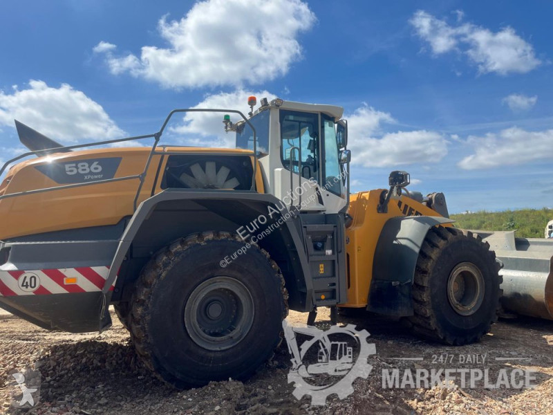 Liebherr Xpower loader