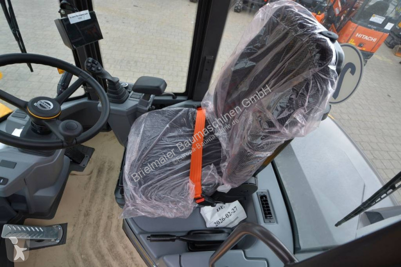 Nakladač Volvo H