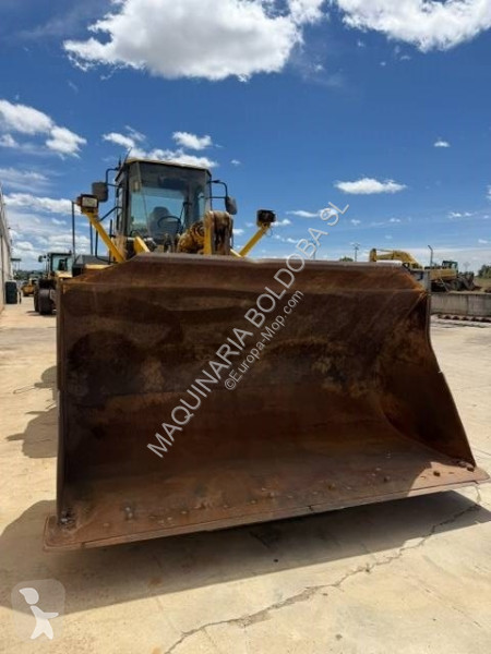 Nakladač Komatsu 4705H
