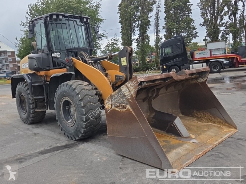 Case 621G loader