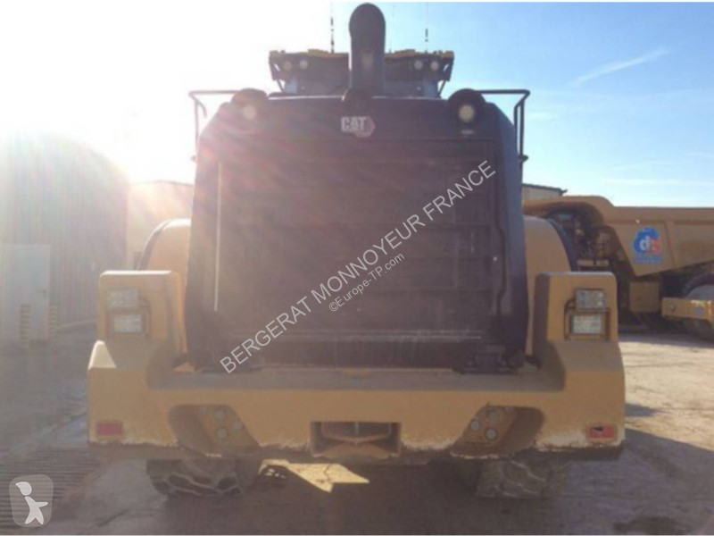 Nakladač Caterpillar 972M XE