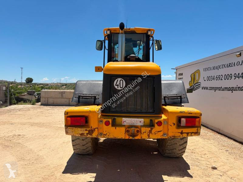 Chargeuse JCB 436