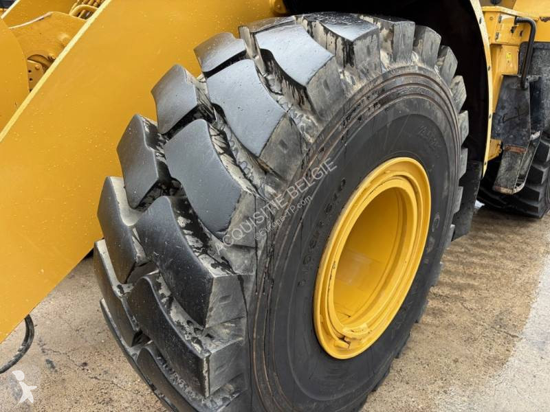 Nakladač Caterpillar 950M