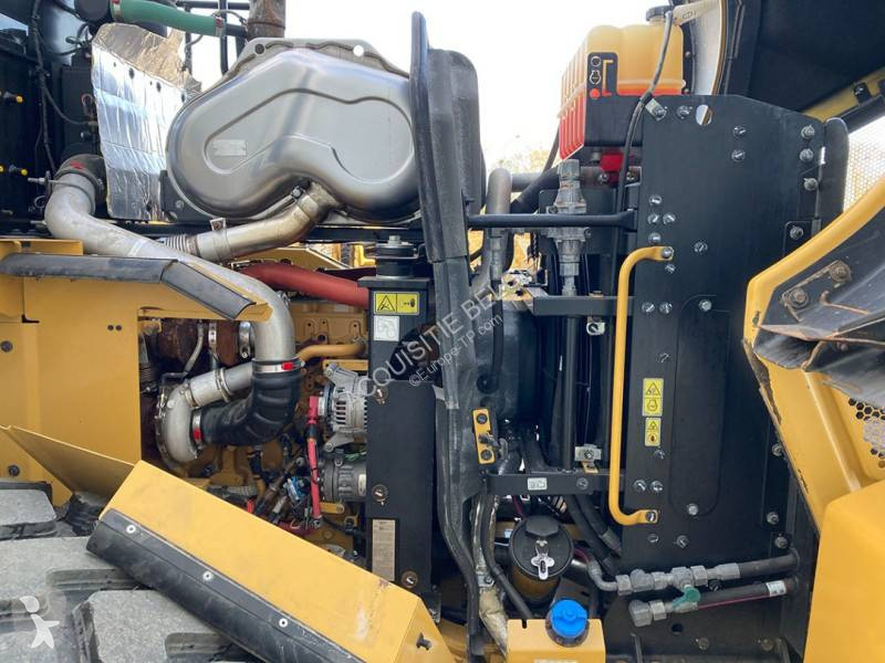 Nakladač Caterpillar 962M