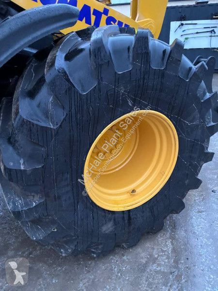 Læssemaskine Komatsu WA 270-8E0